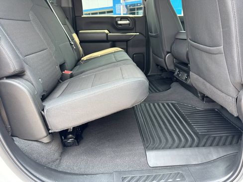 Used 2024 Chevrolet Silverado 2500 Custom w/ Custom Convenience Package AWD/4WD image 16