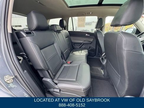 Used 2023 Volkswagen Atlas SE w/ Panoramic Sunroof Package AWD/4WD image 24