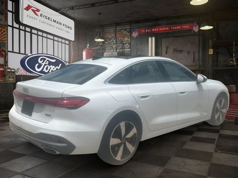 Used 2025 Audi A5 2.0T Premium Plus AWD/4WD image 6