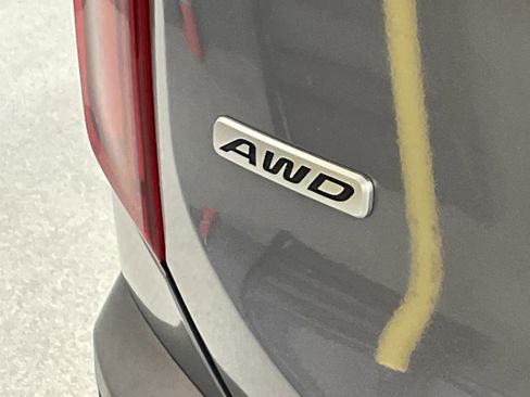 Used 2020 Kia Telluride SX w/ SX Prestige Package image 8