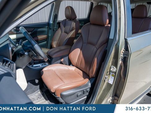 Used 2022 Subaru Ascent Touring AWD/4WD image 4