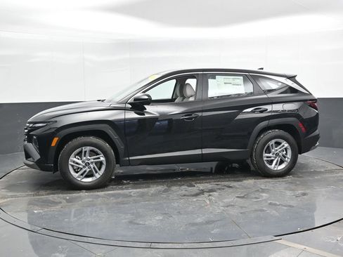 New 2026 Hyundai Tucson SE image 7