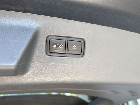 Used 2024 Hyundai Santa Fe Limited FWD image 37