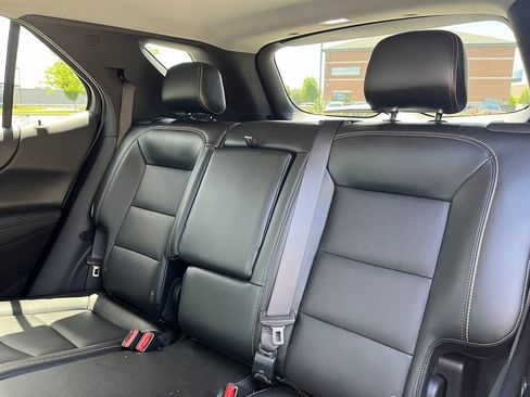 Used 2021 Chevrolet Equinox Premier AWD/4WD image 21