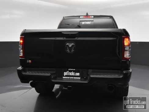 Used 2019 RAM 1500 Big Horn AWD/4WD image 6