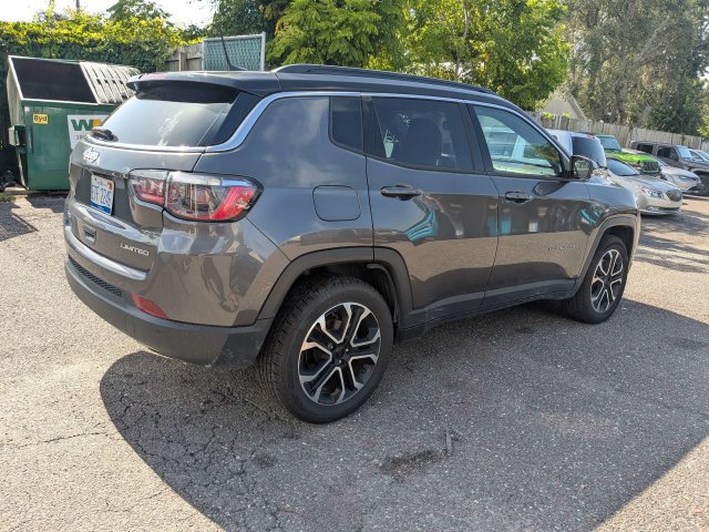 Used 2023 Jeep Compass Limited AWD/4WD image 4