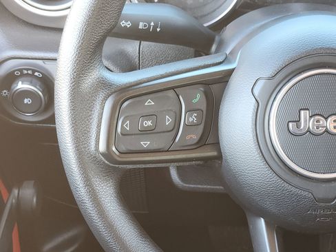 Used 2020 Jeep Wrangler Unlimited Sport image 31