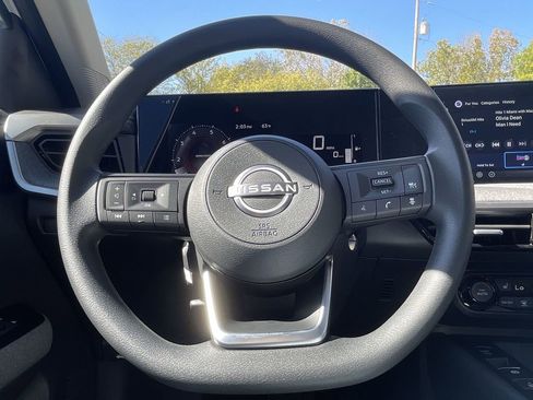 New 2026 Nissan Kicks SV w/ SV Premium Package AWD/4WD image 27