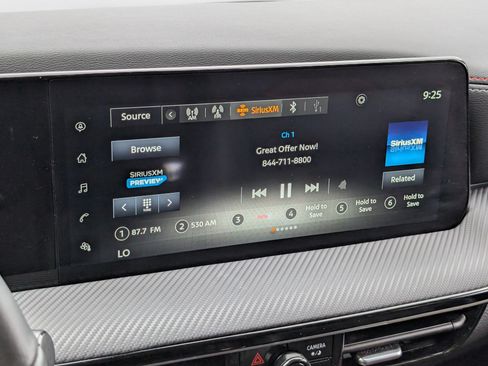 Used 2025 Nissan Kicks SR FWD image 27
