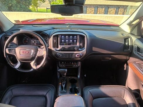 Used 2019 GMC Canyon Denali AWD/4WD image 16