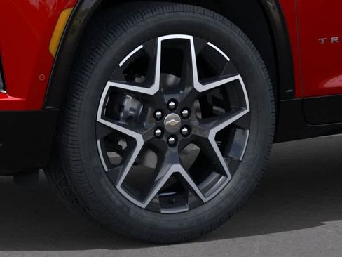 New 2026 Chevrolet Traverse High Country FWD image 9