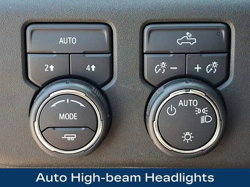 Used 2024 Chevrolet Silverado 1500 LT AWD/4WD image 9