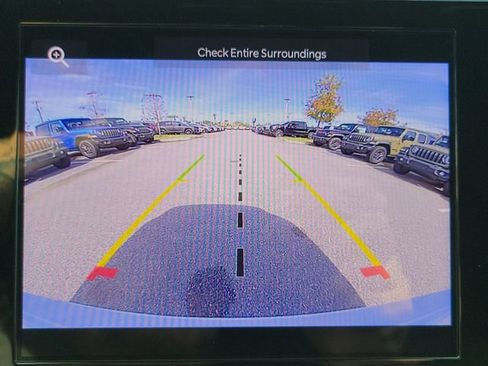 New 2025 Jeep Grand Cherokee Altitude image 20