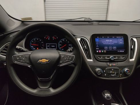 Used 2020 Chevrolet Malibu LS FWD image 22