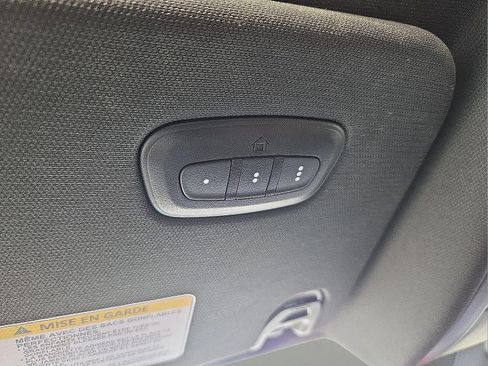Used 2025 RAM 1500 Limited AWD/4WD image 21