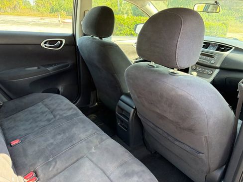 Used 2013 Nissan Sentra SV image 6