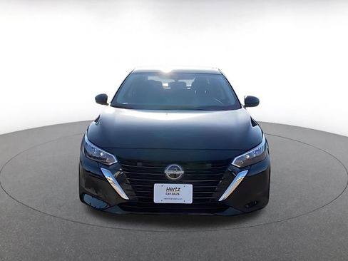 Used 2025 Nissan Sentra SV image 4