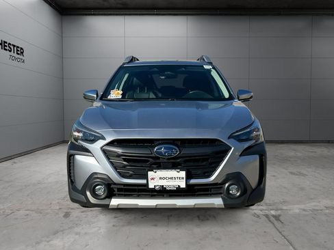 Used 2024 Subaru Outback Touring XT w/ Popular Package #2 AWD/4WD image 8