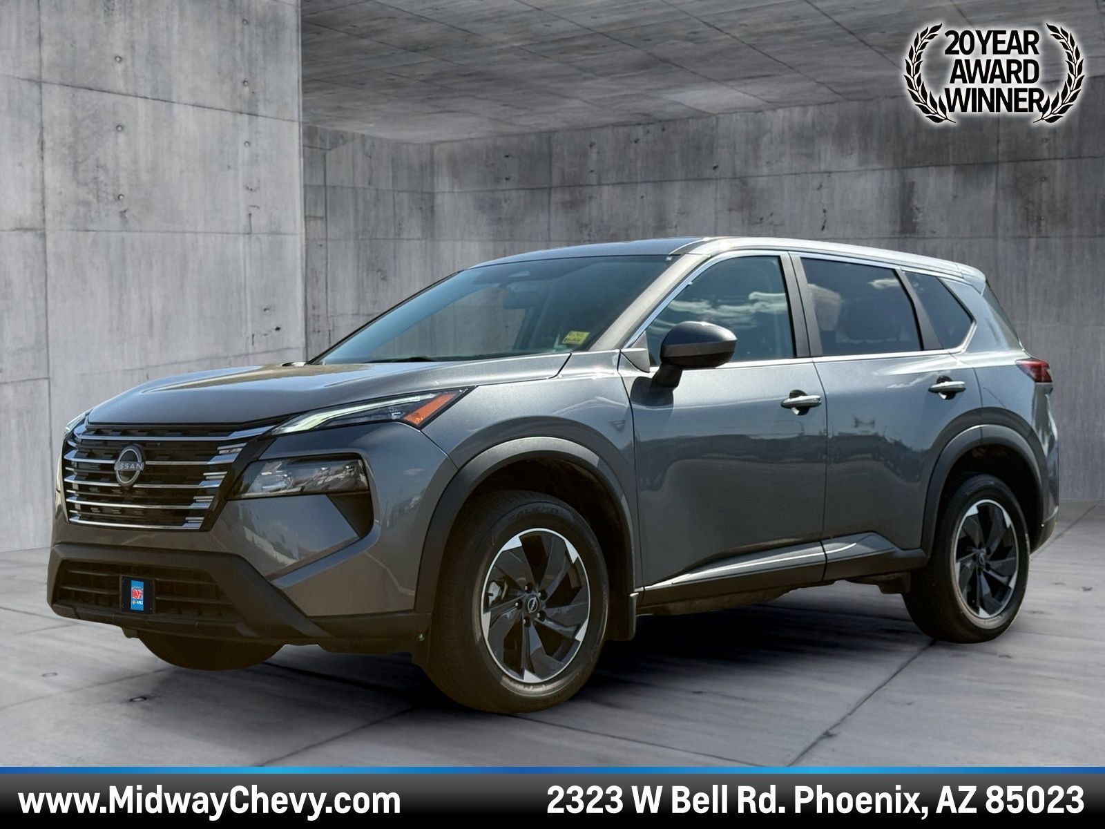 Used 2024 Nissan Rogue SV FWD image 1
