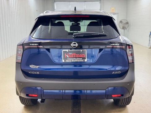 New 2026 Nissan Kicks SV w/ SV Premium Package image 6