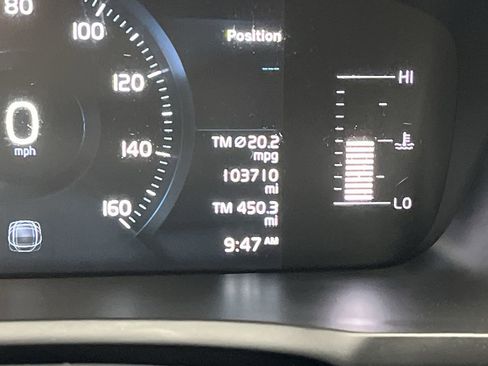 Used 2019 Volvo XC90 T5 Momentum w/ Advanced Package image 16