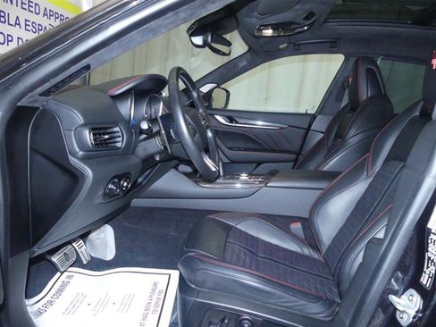Used 2020 Maserati Levante GTS image 24