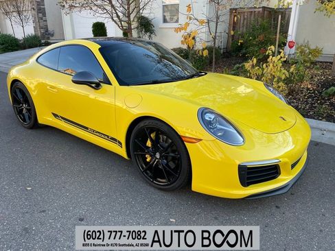 Used 2018 Porsche 911 Carrera T RWD image 1
