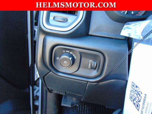 New 2026 RAM 3500 Tradesman AWD/4WD image 36