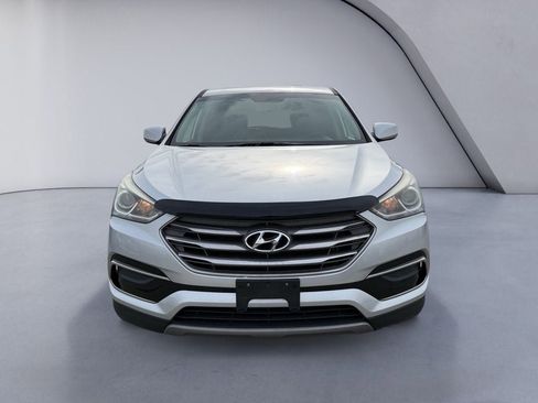 Used 2017 Hyundai Santa Fe Sport image 8