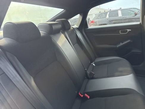 Used 2022 Honda Civic Sport image 12