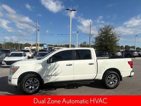 Certified 2024 Nissan Titan SV w/ SV Convenience Package image 5