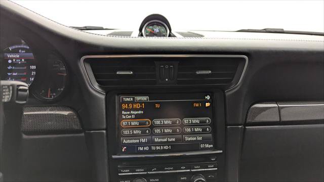 Used 2015 Porsche 911 Turbo S w/ High-end Infotainment Package AWD/4WD image 23