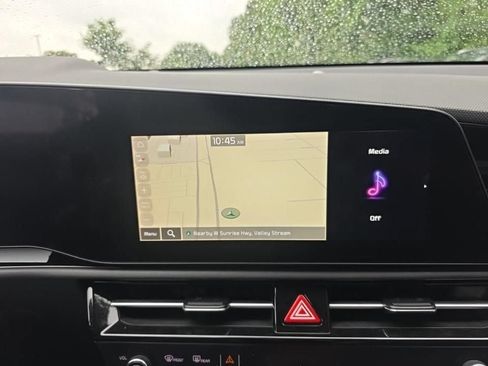 Used 2023 Kia Niro Wind w/ Wind Preserve Package FWD image 15