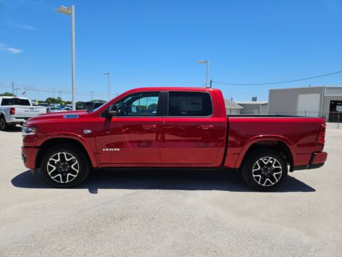 New 2026 RAM 1500 Laramie w/ Laramie Southwest Edition AWD/4WD image 6
