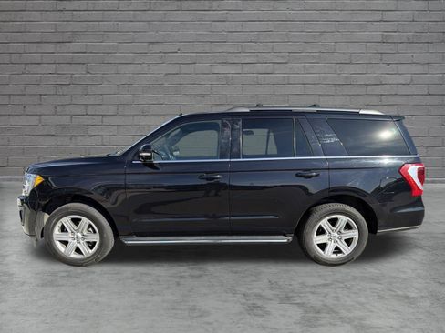 Used 2020 Ford Expedition XLT w/ Equipment Group 202A AWD/4WD image 3