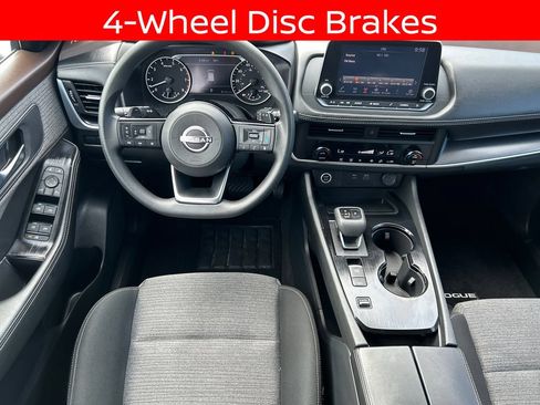 Used 2023 Nissan Rogue SV FWD image 26