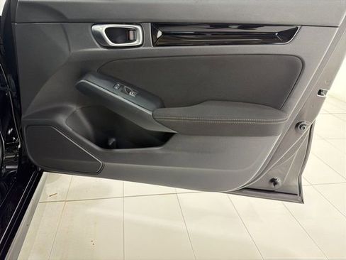 Used 2023 Honda Civic EX image 18