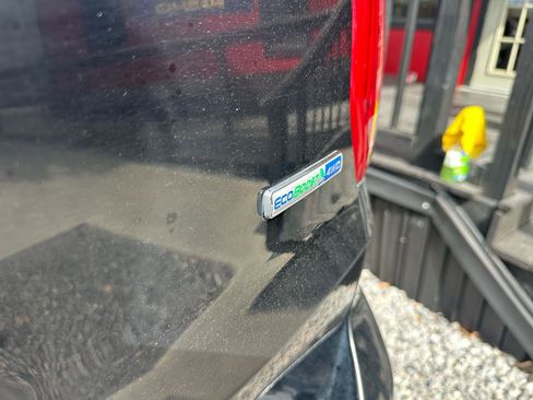 Used 2017 Ford Explorer Sport w/ Equipment Group 401A image 12