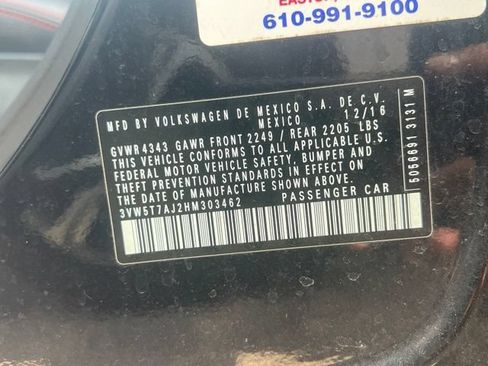 Used 2017 Volkswagen Jetta GLI FWD image 37