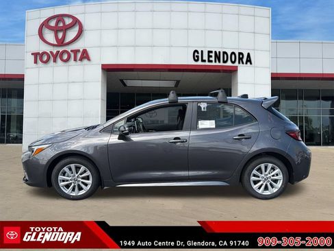 New 2026 Toyota Corolla SE FWD image 6