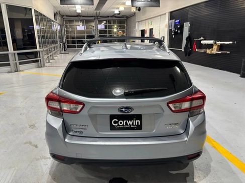 Used 2017 Subaru Impreza 2.0i Premium AWD/4WD image 8