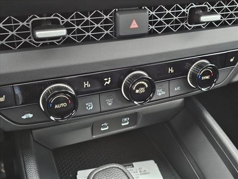 New 2025 Honda Accord SE image 15