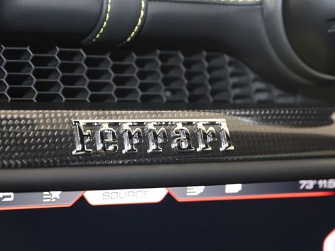 Used 2022 Ferrari Portofino M RWD image 50