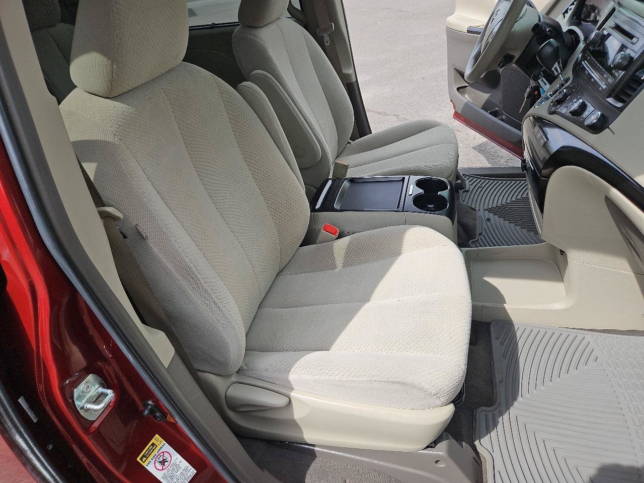 Used 2011 Toyota Sienna LE FWD image 15
