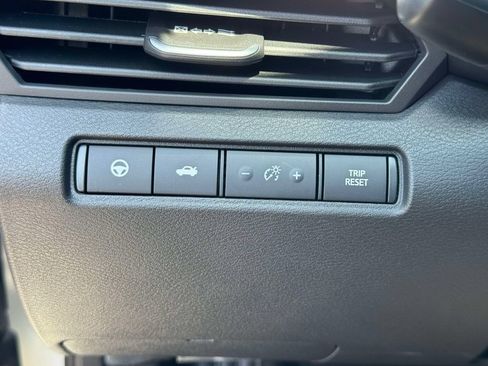 Certified 2025 Nissan Altima 2.5 SL FWD image 20