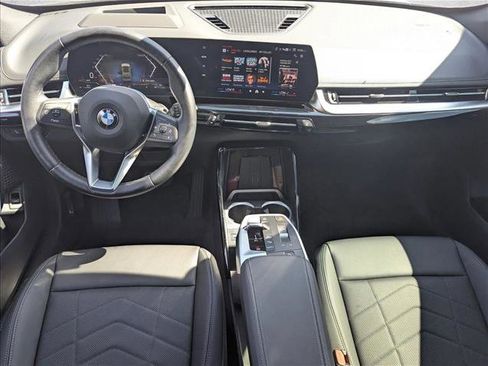 Certified 2025 BMW X1 xDrive28i w/ Technology Package image 16