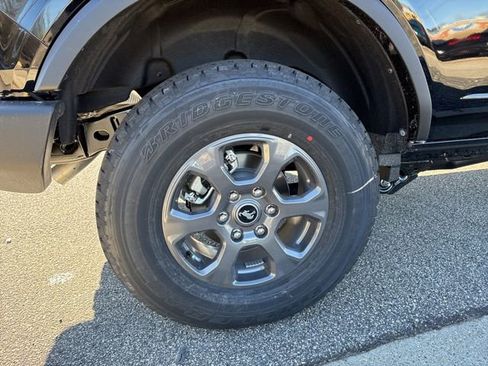 New 2025 Ford Bronco Big Bend image 9