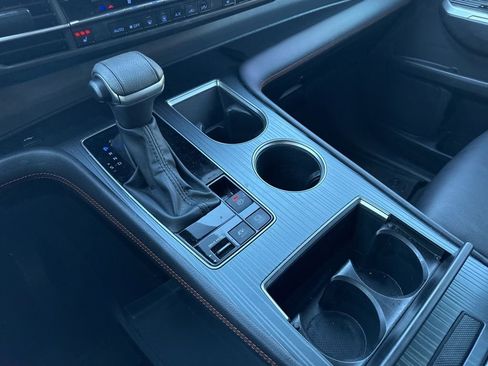 Used 2023 Toyota Sienna XSE image 23