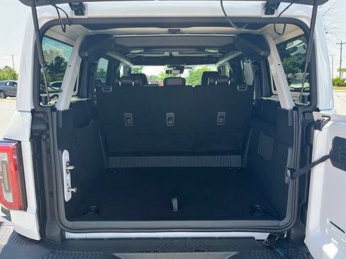 New 2026 Ford Bronco Badlands AWD/4WD image 16
