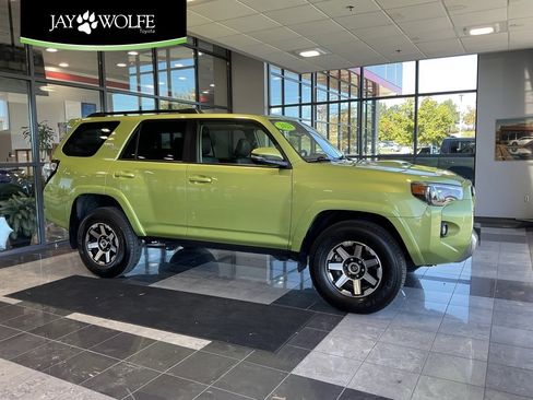 Certified 2023 Toyota 4Runner TRD Off-Road Premium image 1